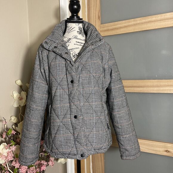 A NEW DAY Jackets & Blazers - AND A NEW DAY WOMEN Plaid quilted PUFFER JACKET Grey/Black SIZE XL